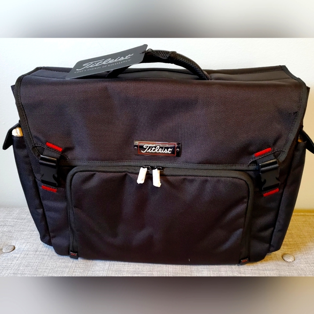 Titlest Briefcase / Messenger Bag